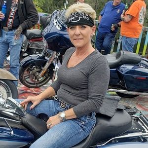 Meet your Posher, Missy